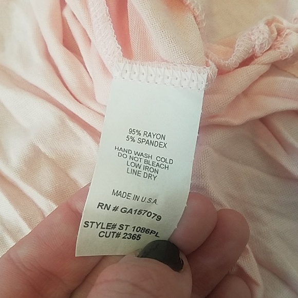 Blush Pink Ruffle Tank - Picture 4 of 4